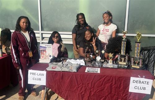 Pre-Law and Debate members posing